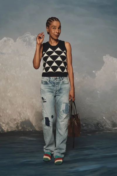 Look 2